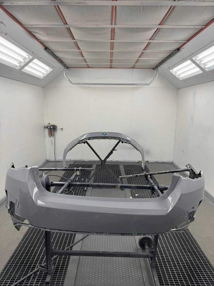 Pièces de carrosserie automobile peintes Saint-Jory